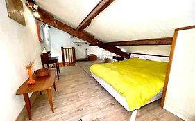 Charmante Maison Dans Jardin, Calme, 55M2- 2Ch, Metro, Tres Proche Paris